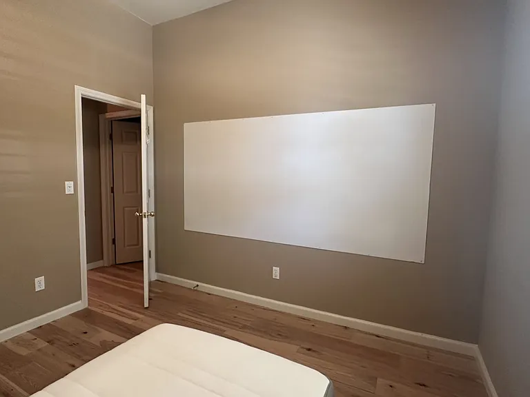 553 Rowland Ct — Photo 14