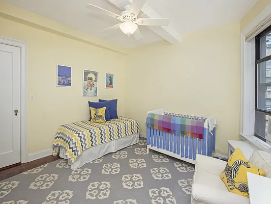 Sold by Sotheby's International Realty | media 14