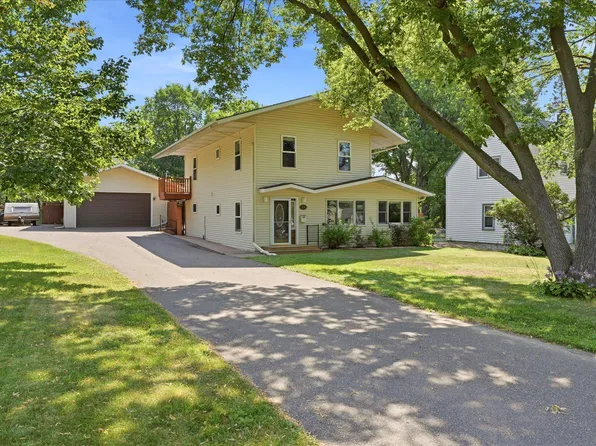 1218 5th Ave, Anoka, MN 55303