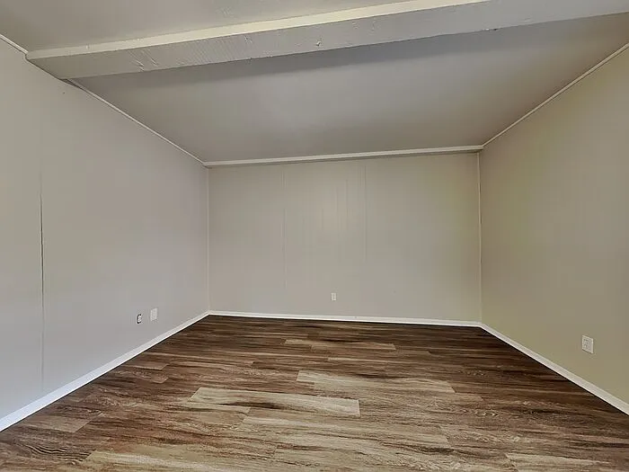 446 Thistle Dr — Photo 11