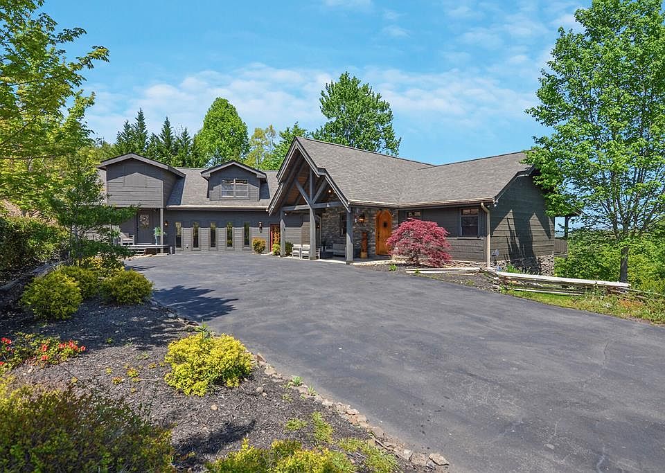 2837 Cedar Falls Way, Sevierville, TN 37862 Zillow