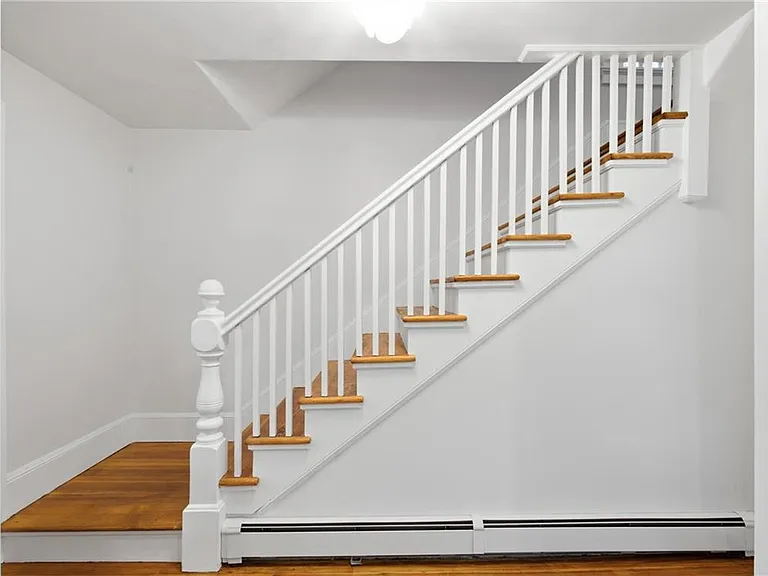 19 Princeton St — Photo 15