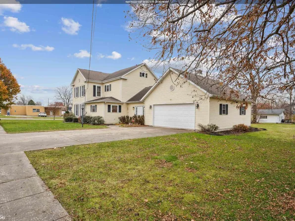 320 Park St, Donnellson, IA 52625