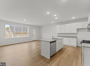 56 N 8th St HOMESITE B28, Perkasie, PA 18944