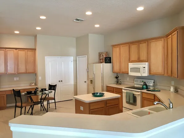 2014 Heartland Cir, Valrico, FL 33594
