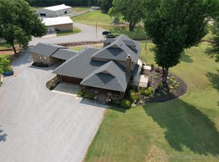 1001 9th St, Pawnee, OK 74058