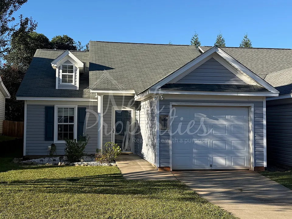 113 W Horn Ct