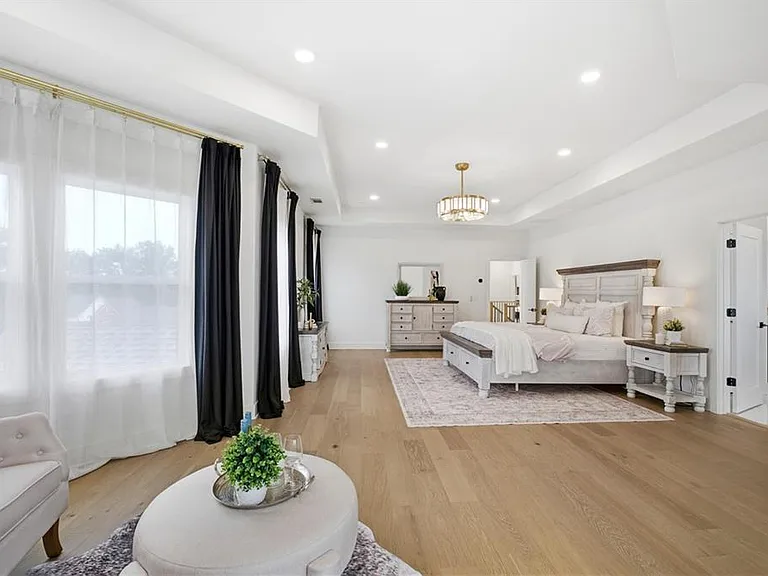 4510 Hawthorn Cir — Photo 35