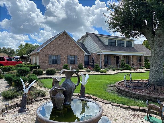 2nd image of 222 Abigail Dr