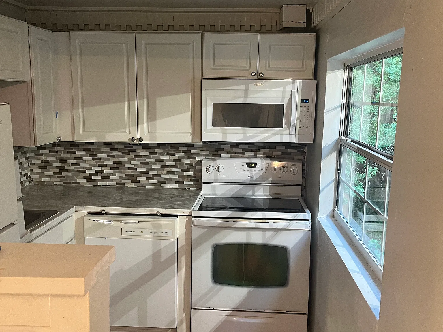 2 bed, $1,295 — Photo 4