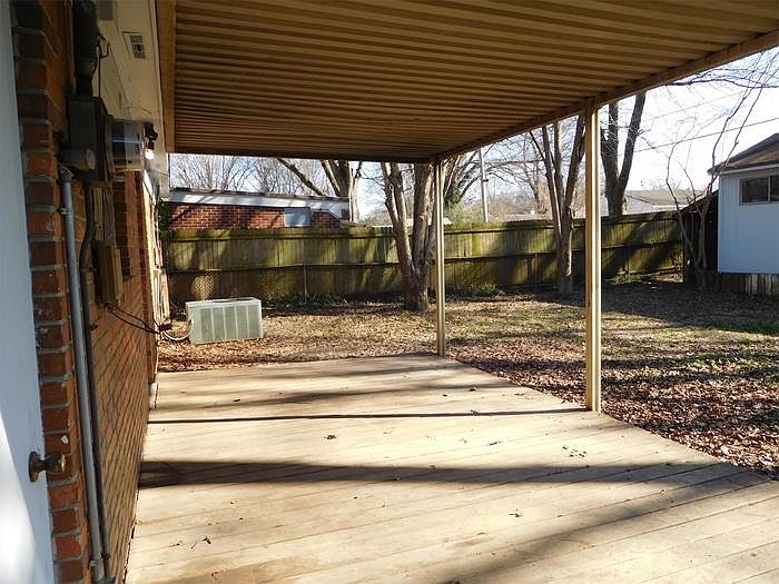 2nd image of 4791 Owen Ave