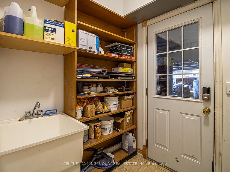 6 Messina Ave — Photo 44