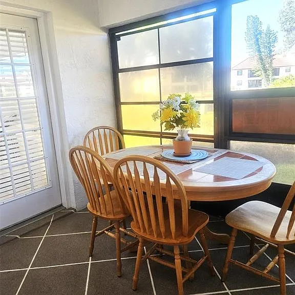 307 Pine Hollow Cir #307 — Photo 20