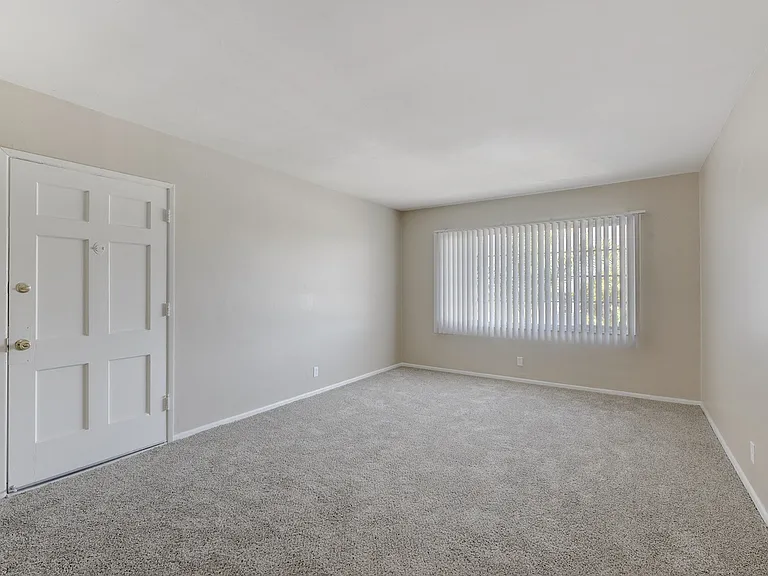 Acclaim at Baldwin Village — Photo 14