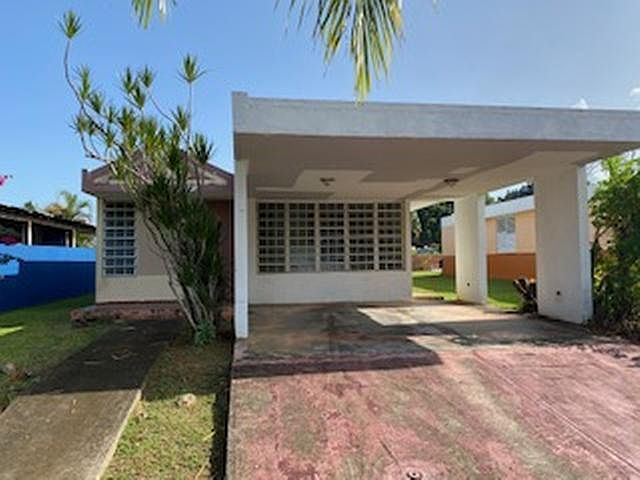 1st image of 1-11 Calle Valle Del Plata