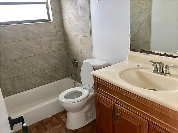 5th image of 5214 2nd St