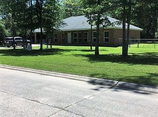 2 S Division Dr, Covington, LA 70433