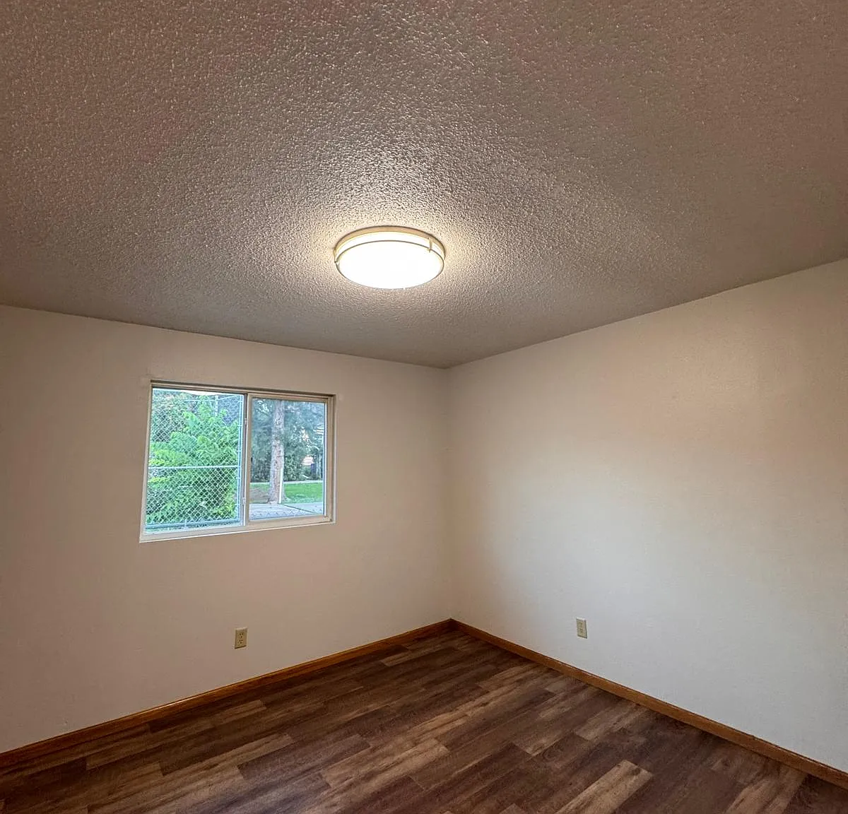 2 bed, 1150 sqft, $1,450 — Photo 3