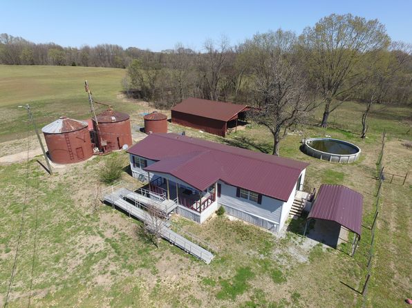 343 Pugh Rd, Friendship, TN 38034