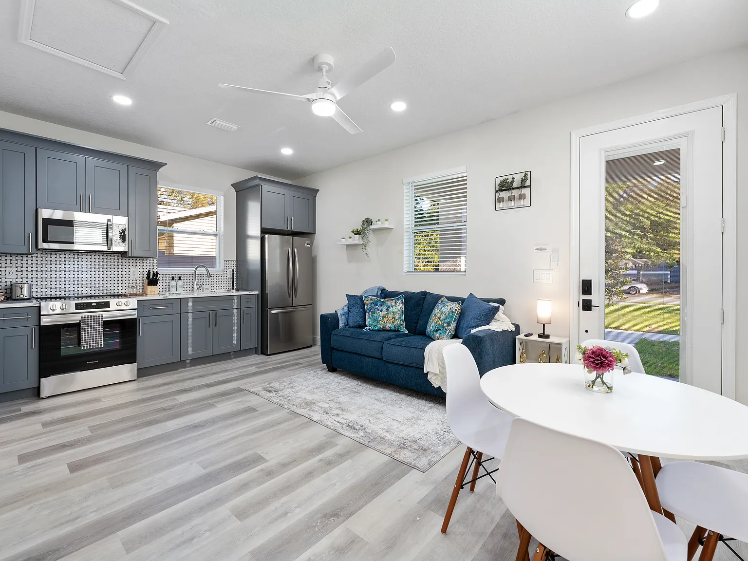 1 bed, 1000 sqft, $1,500 — Photo 1