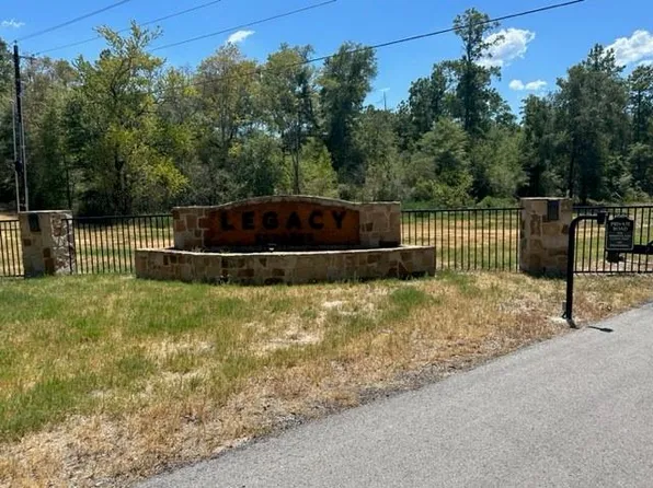 Westview, Huntsville, TX 77320