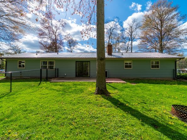 1360 N 140 W, Angola, IN 46703
