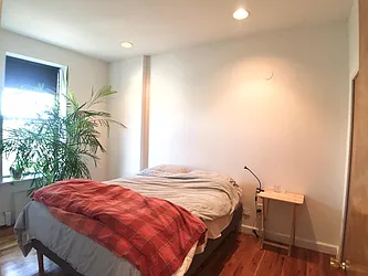 Rented by Triplemint