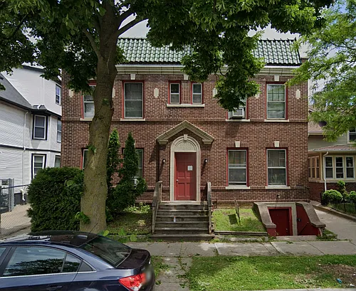 831-833 College Ave - 12 Family (Ace Property) Photo 1