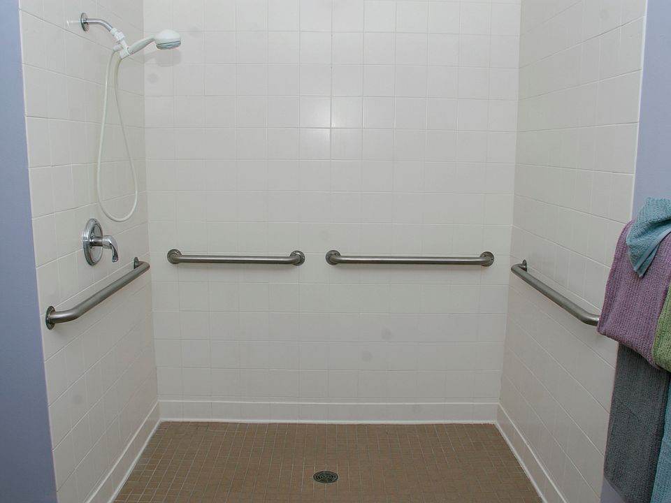 Roll in shower