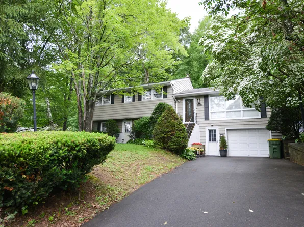 157 Windy Drive, Wolcott, CT 06705
