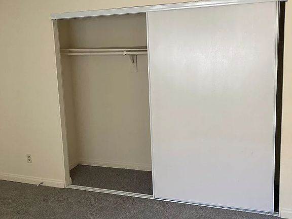 4th image of 277 W Tujunga Ave #279-M