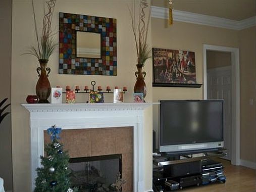 2nd image of 13811 Parkway Dr