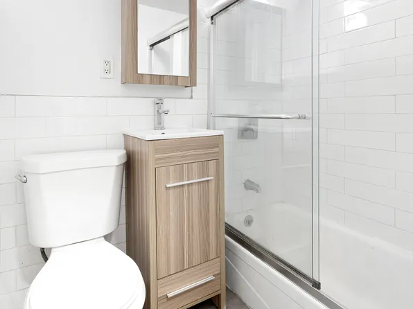 307 West 29th Street image 9 of 9