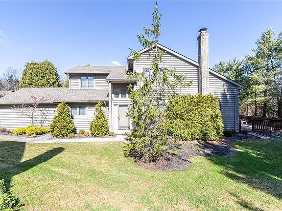 2nd image of 4 Chelsea Ct