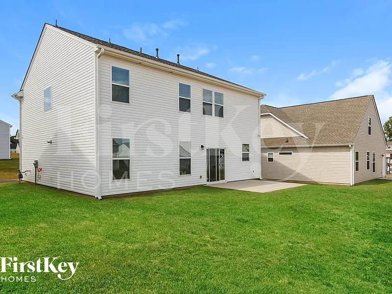 302 Stonefence Dr — Photo 18