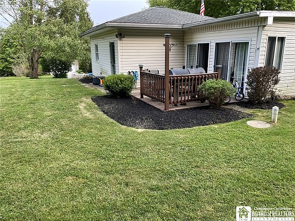 4th image of 1602 Martin Rd