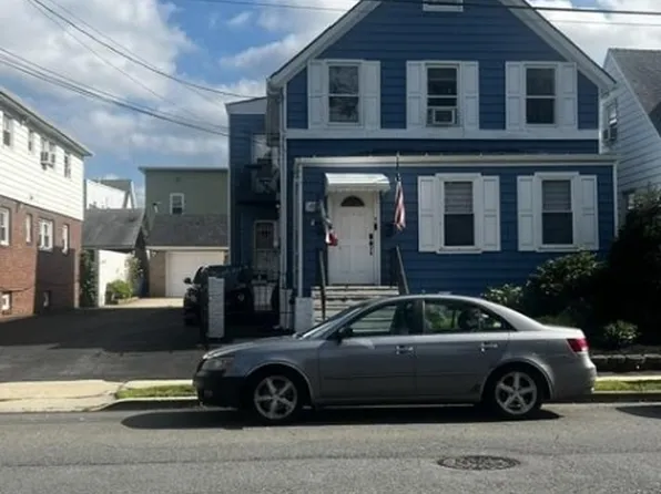 1422 Lower Rd, Elizabeth City, NJ 07208
