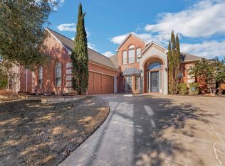 6308 Dawn Hills Dr, Fort Worth, TX 76132