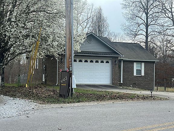 3rd image of 449 Grace Hill Dr