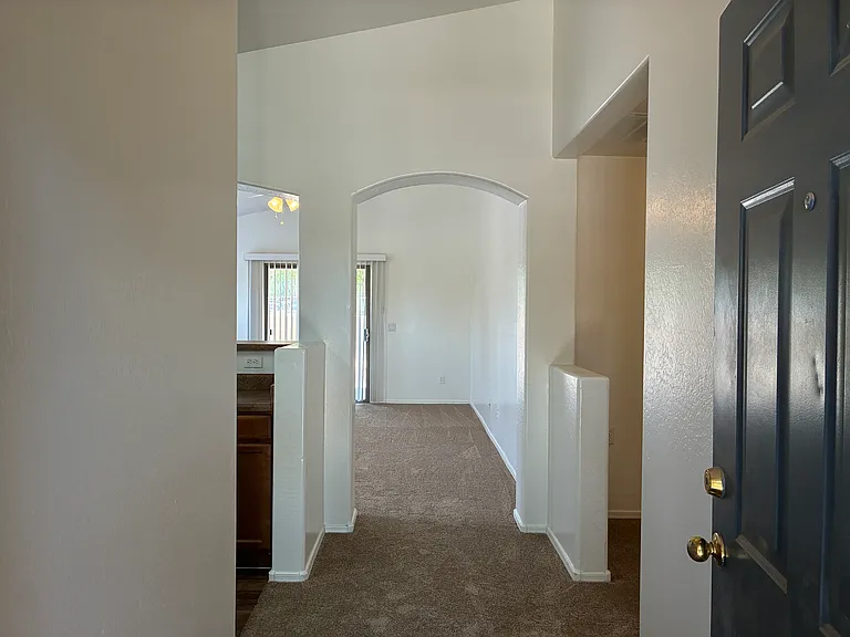 24032 W Pecan Rd — Photo 4