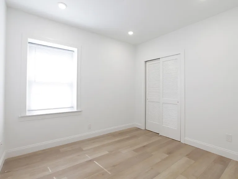 3619 Powelton Ave #2R — Photo 6