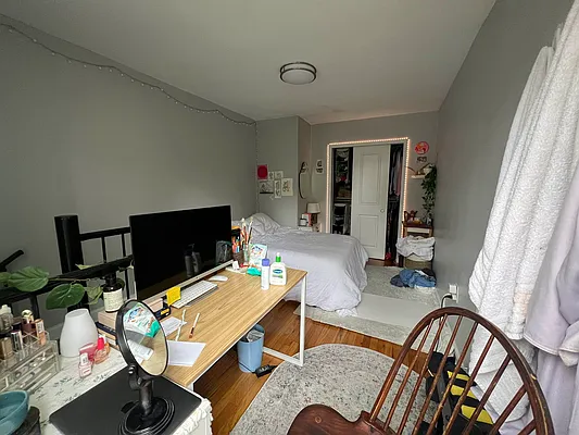 Rented by Tourma Realty LLC | media 11