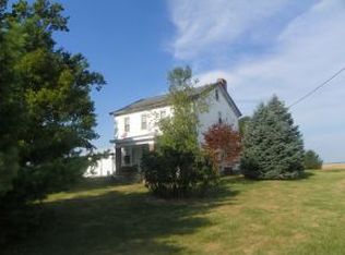 8084 Whitcomb Rd, Brookville, IN 47012