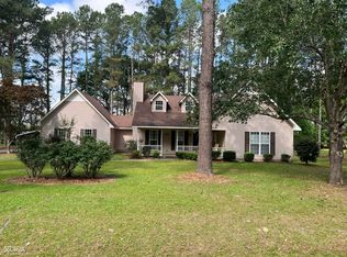 2560 Westover Dr, Statesboro, GA 30458