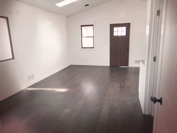 5th image of 1553 Parkman Rd NW #1