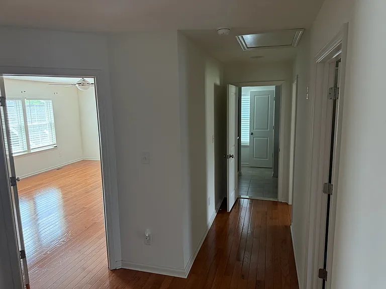 1309 Rudge St — Photo 18