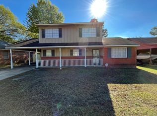 4137 Arrowhead Rd, Memphis, TN 38118