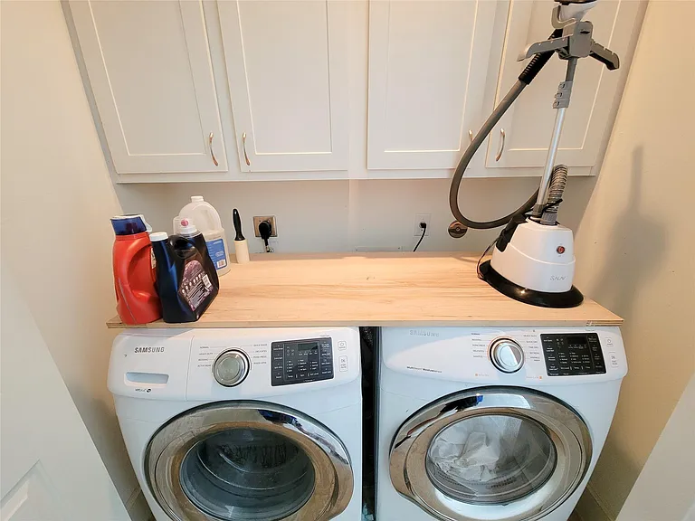 403 Jackson Hill St — Photo 40