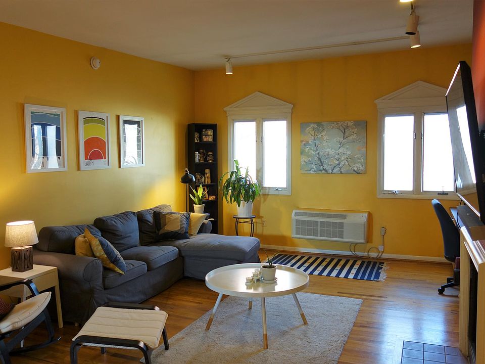 1st image of 2112 South St APT 4