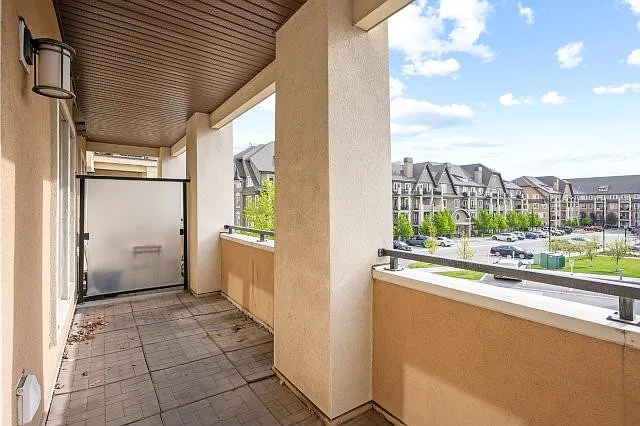 10 E Mahogany Mews SE #203 — Photo 21